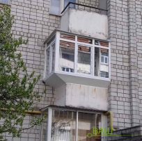 Скління балкона Львів