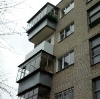 зварювання каркаса і обшивка балкона у Львові 8