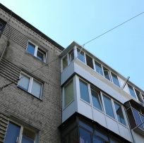 ремонт старого балкона у Львові компанією Ваш Балкон 12