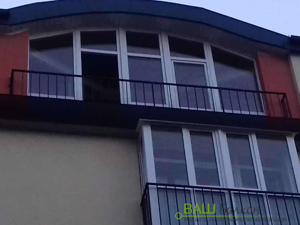Виготовлення поручнів на балкон Львів