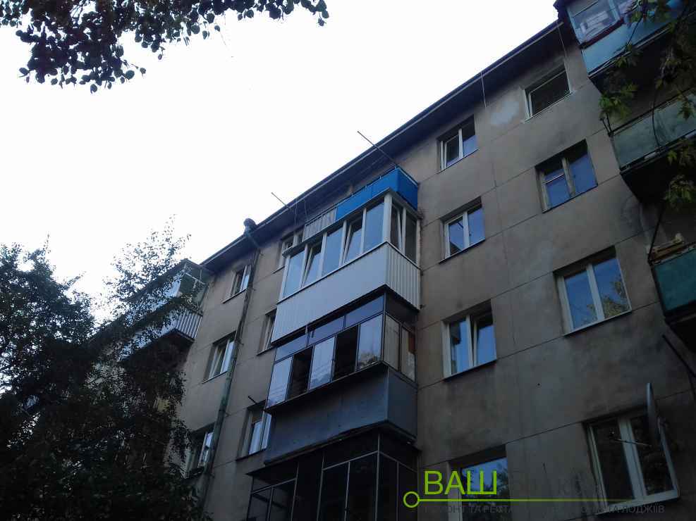 Скління балкона без підвіконня Львів – Ваш Балкон