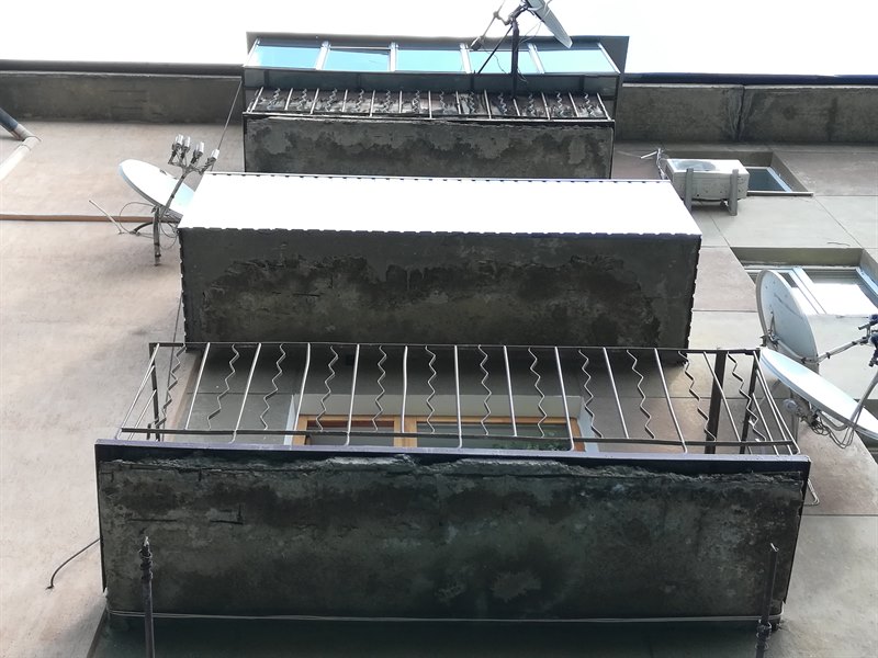 Ремонт аварійної плити балкона. Зварювання закритого парапету – Ваш Балкон