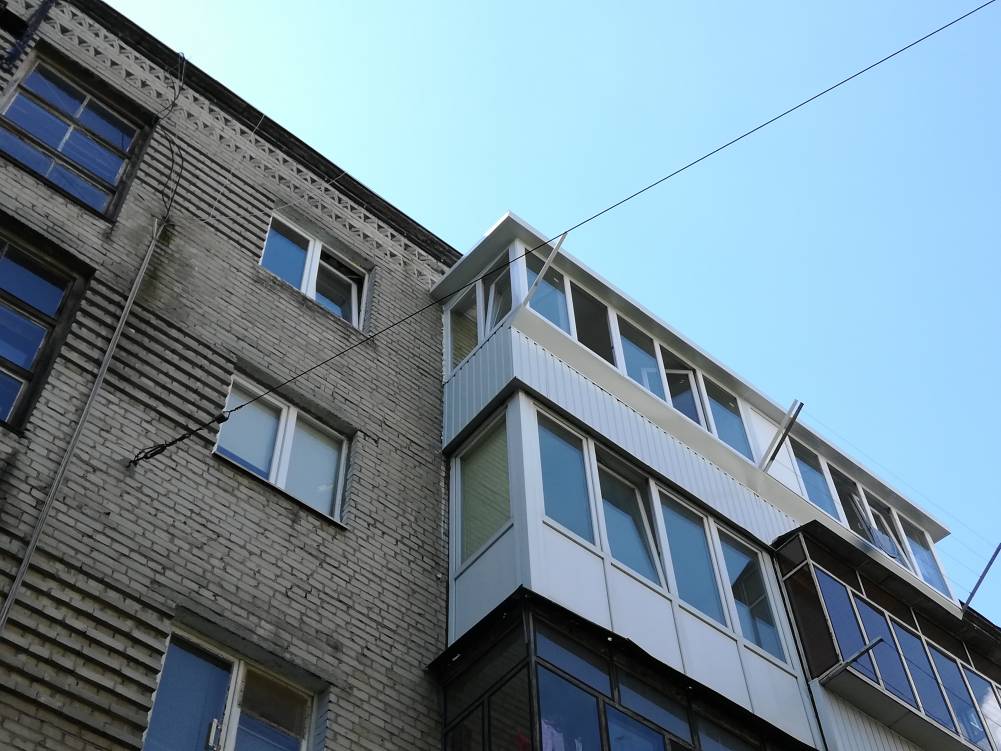 Ремонт старого балкона у Львові