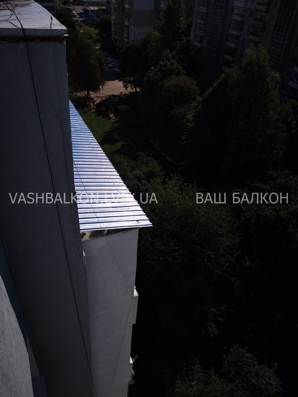 Рішення проблеми протікання даху на балконі Львів