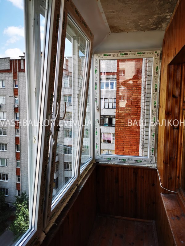 Вікна балконні Львів