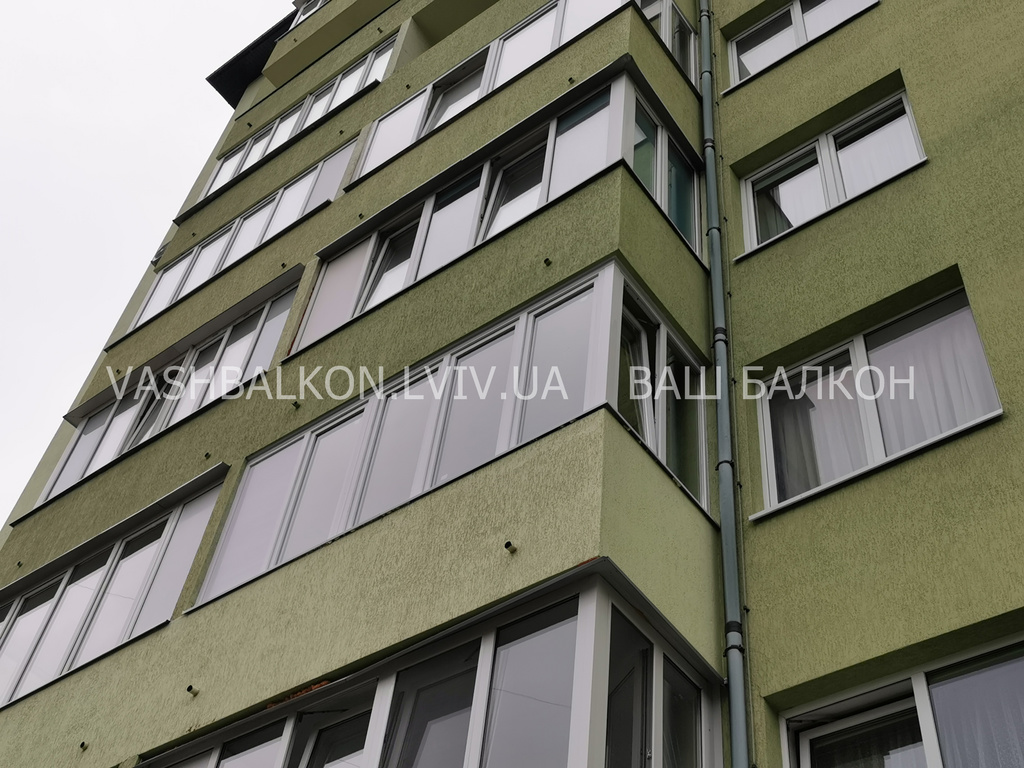 Поставить окна на балкон во Львове