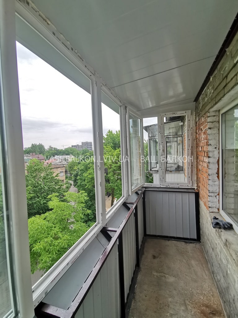 Металлопластиковый балкон цена