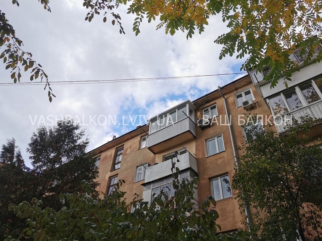 Завершення балкона Львів